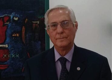  Dr. Carlos Solines Coronel
